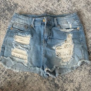Lace jean shorts size 6